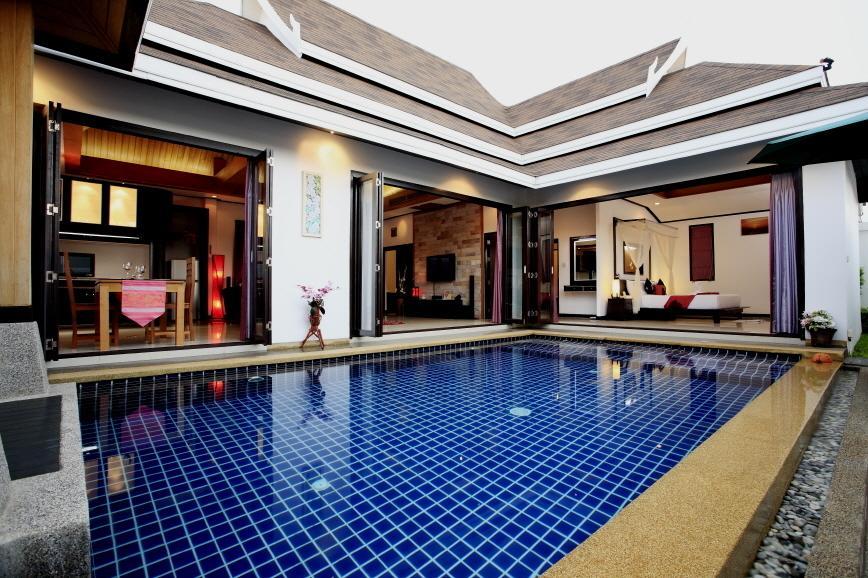 The Iris Pool Villa Rawai Rom bilde